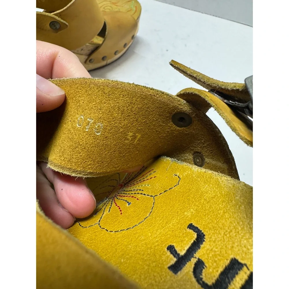 Art Company Yellow Leather Floral Wedge Sandals Made in Spain Size 41